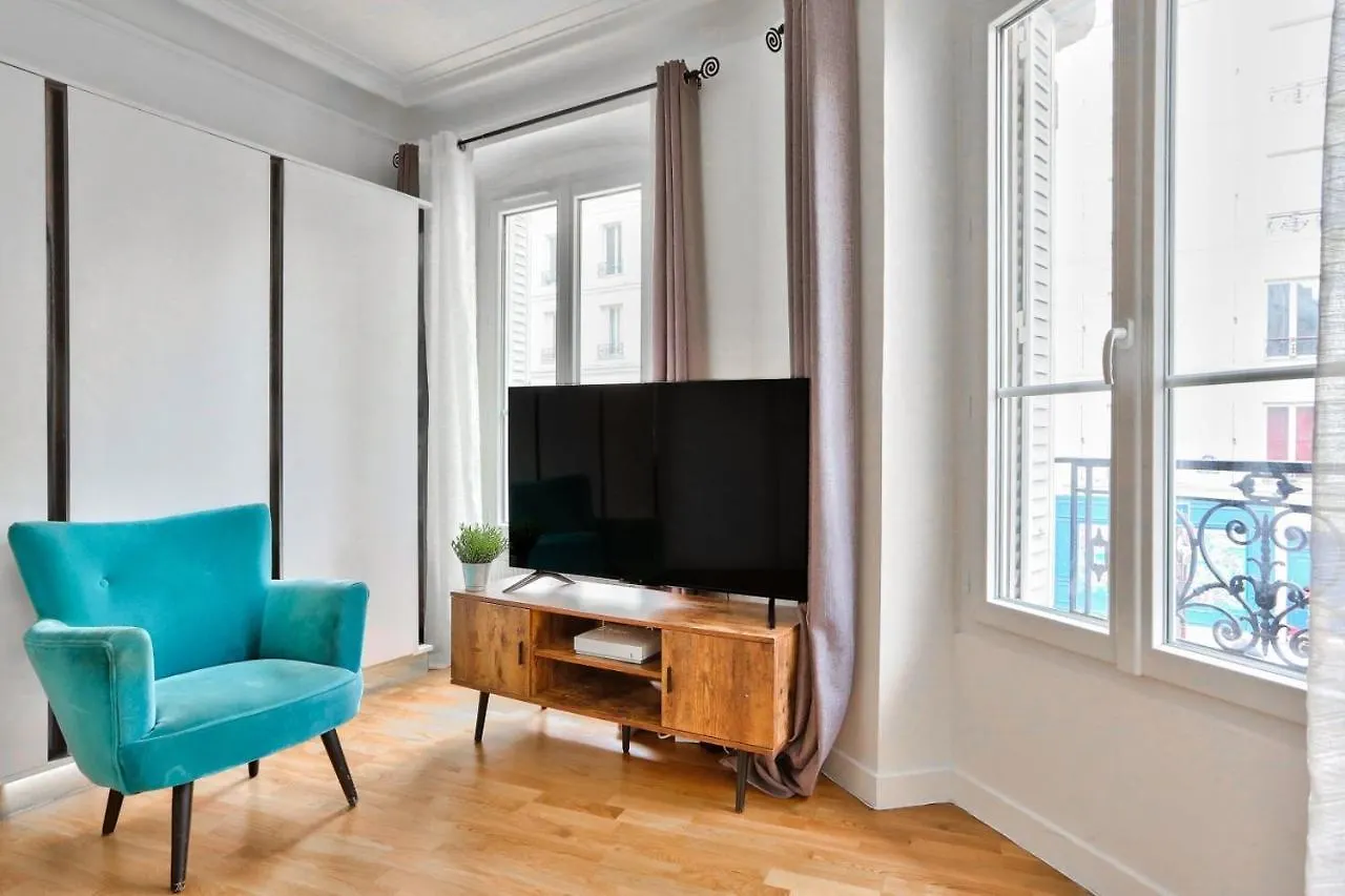 Appartement Quartier Notre Dame De Paris 2 0*,  France